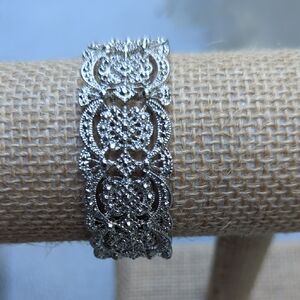 Silver Tone Lace Bracelet
